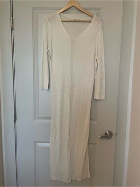 SMF Cream V-Neck Maxi Dress - Long Sleeve Knit
